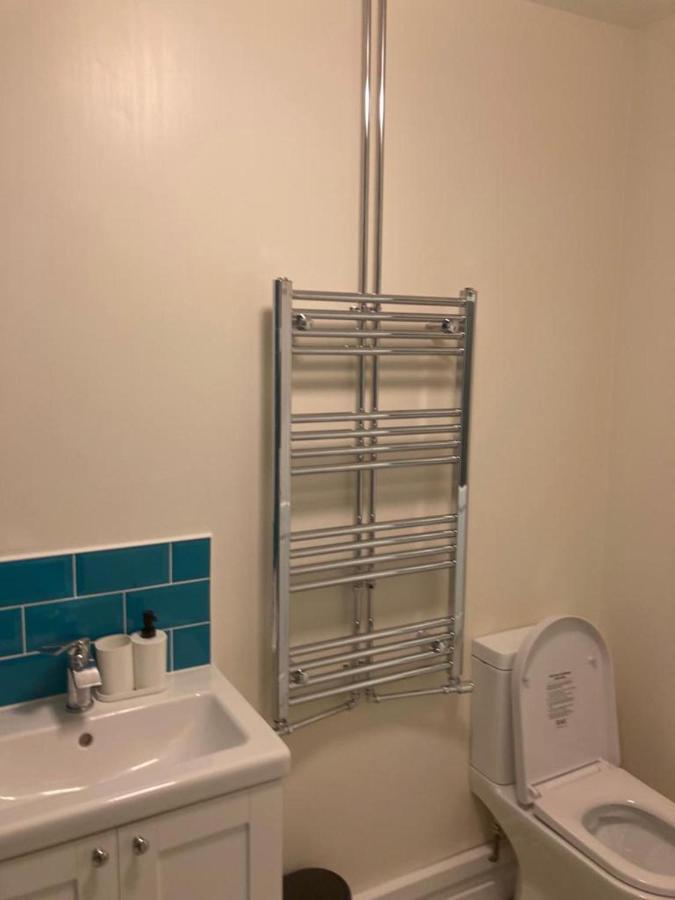 Homely 3-Bed House In Bham 15 Min From City Centre Birmingam Exterior foto
